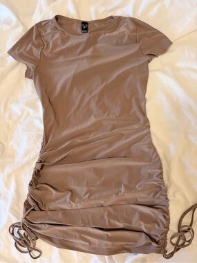 Lot of 2 mini dress with adjustable sides ruching